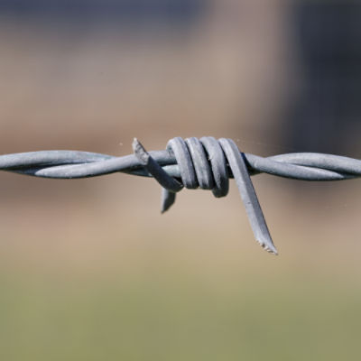 Cattleman® Pro 30 14 ga 2-Point 5" Spacing High Tensile Barbed Wire
