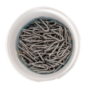 Bekaert 2" 8 ga Double Barbed Staples (50 lb bucket)