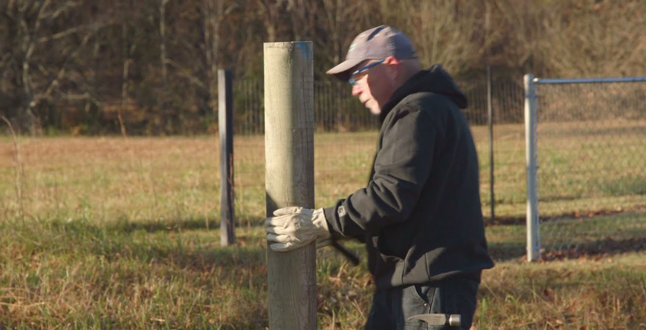 How to Build a Mid-Line Fence Brace