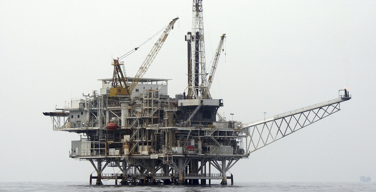 Offshore Construction Cranes