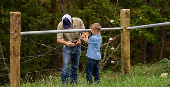 7 Life Lessons Learned From Fencing in Rural America